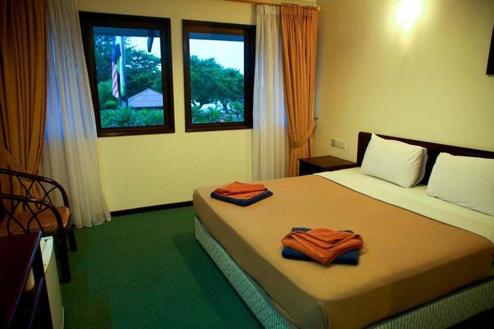 Pangkor Sandy Beach Resort Kampong Pasir Bogak Esterno foto