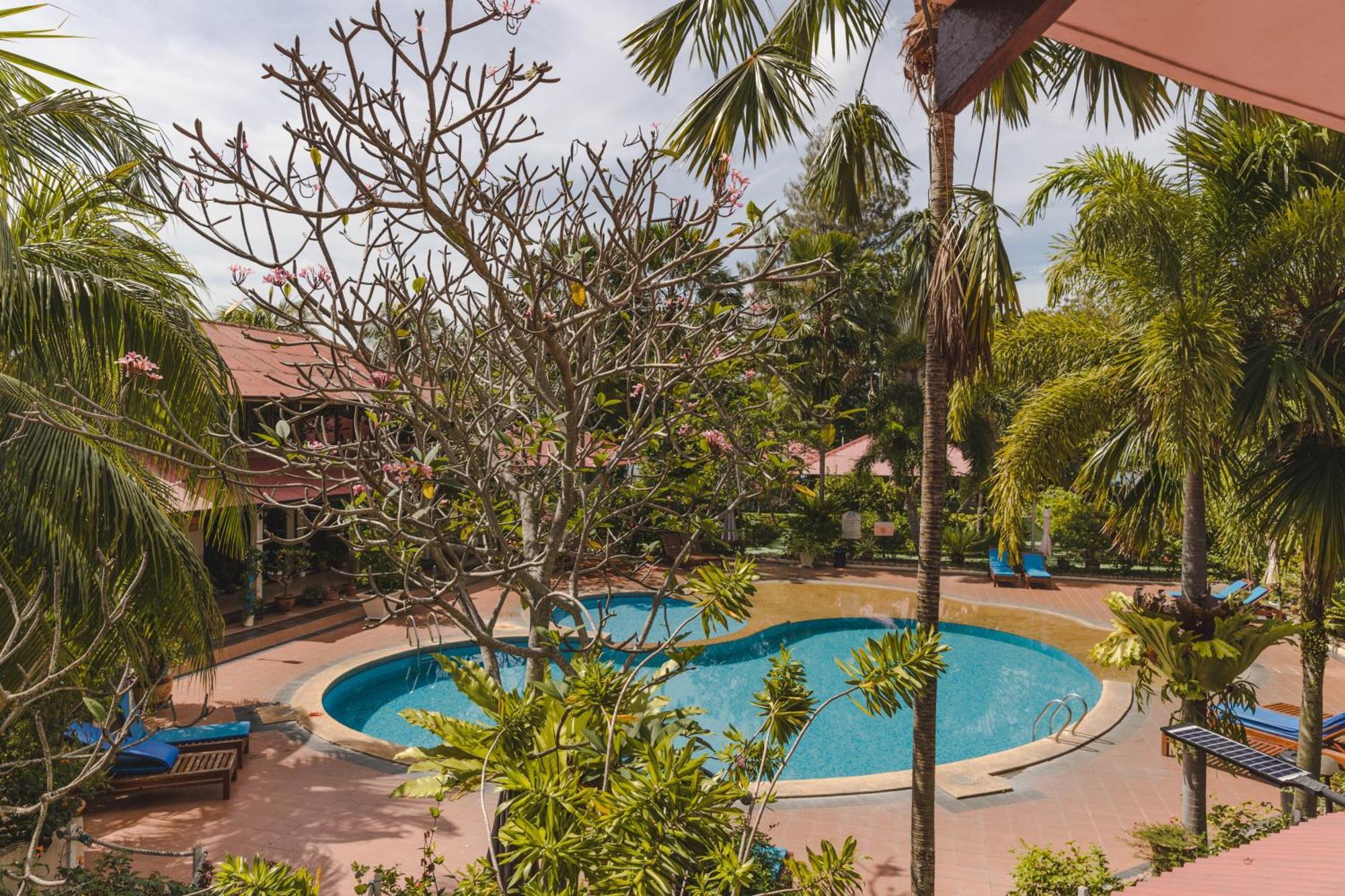 Pangkor Sandy Beach Resort Kampong Pasir Bogak Esterno foto