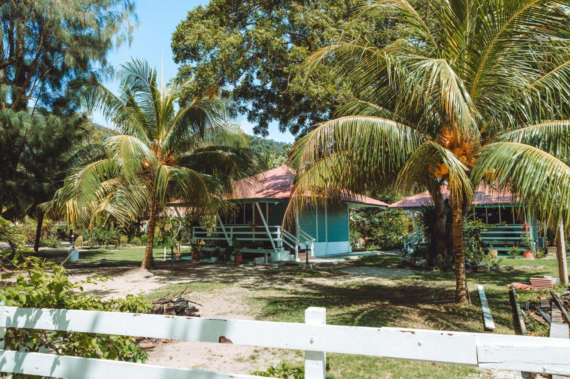 Pangkor Sandy Beach Resort Kampong Pasir Bogak Esterno foto